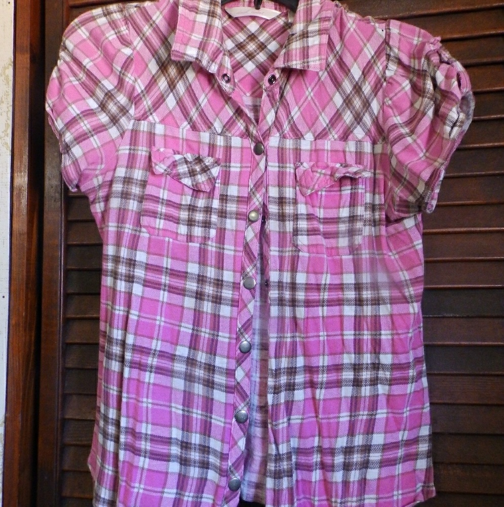 Button up the shirt